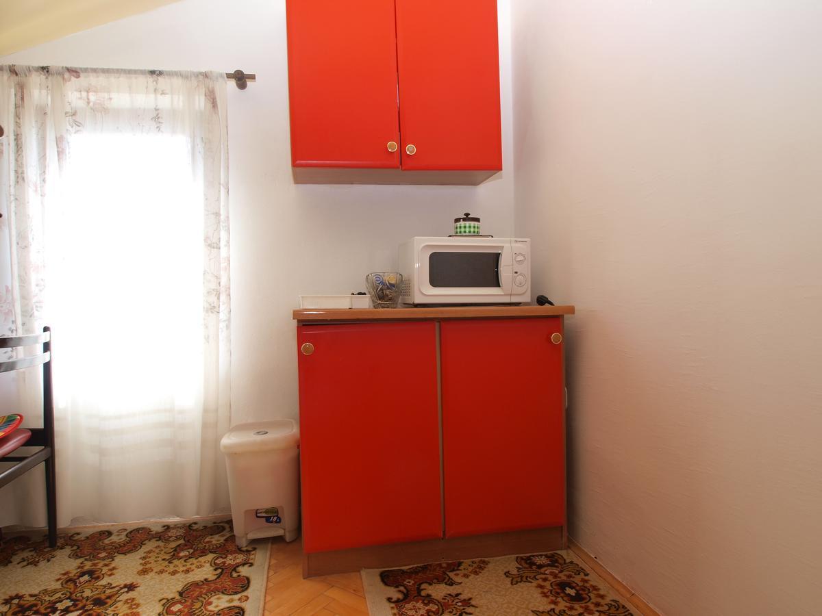 Apartments Slavica 382 プーラ エクステリア 写真