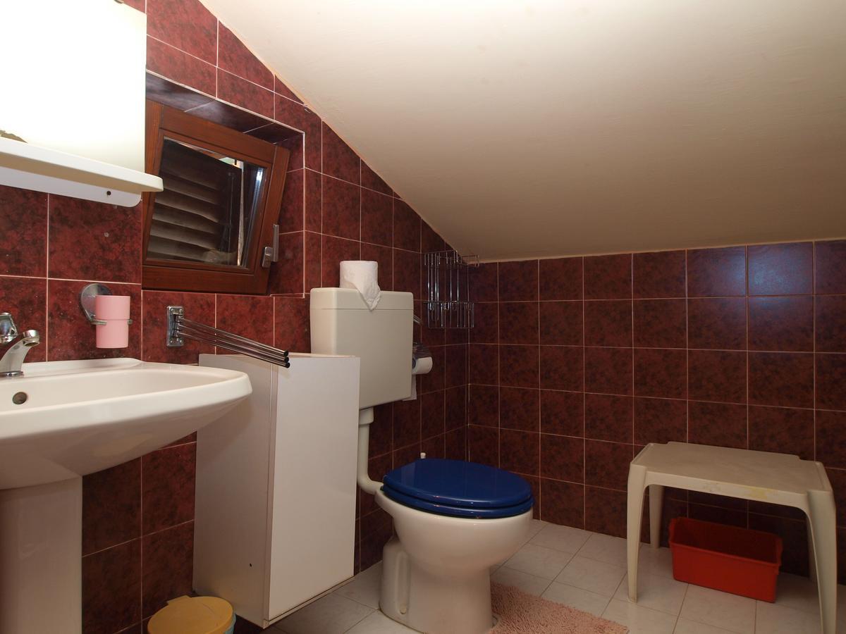 Apartments Slavica 382 プーラ エクステリア 写真